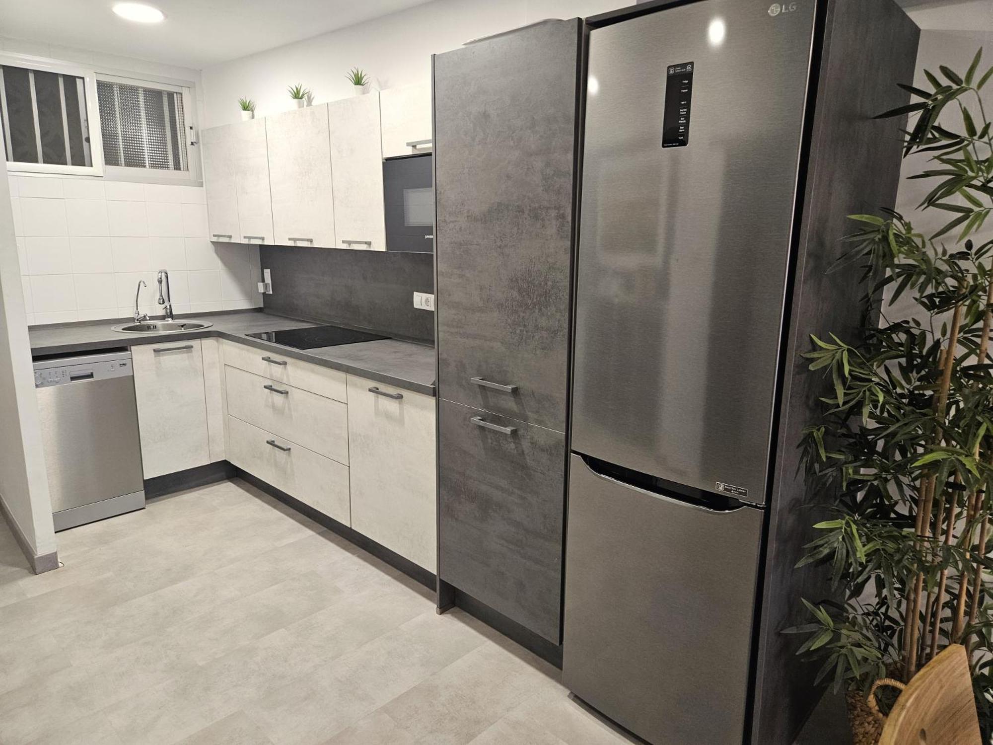 Apartamento Mediterraneo Tranquilo Y Familiar Apartment Валенсия Екстериор снимка